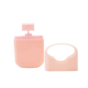 Nuevo diseño 20/30ml conveniente perfume colorido tarjeta de crédito botella de spray bolsillo recargable sin alcohol niebla fina desinfectante de manos - Product Image 4