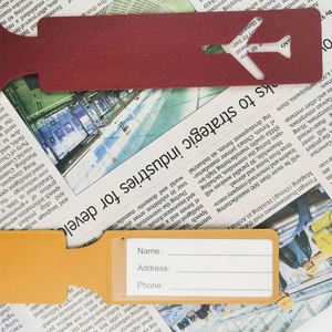 ชุดที่ใส่บัตรผ่านขึ้นเครื่องหนัง PU โลโก้ปั๊มร้อนป้าย PVC ใส่พาสปอร์ต - Product Image 4