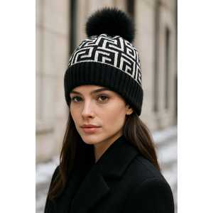 Gorro de lana beige estampado para mujer con pompón BERE1144 - Product Image 3