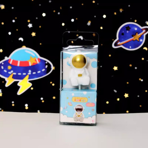 Astronaut <b>Candle</b> Soybean Mixed Wax Birthday <b>Candles</b> Cake Decoration For Children's Parties - Product Image 3