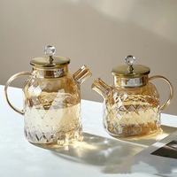 Carafe à eau moderne en verre transparent de 48 oz, écologique, avec couvercle passoire en céramique, pour boissons, thé glacé, limonade, jus, idéale pour les fêtes