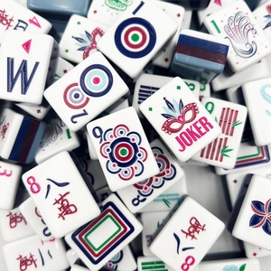 Juego de Mahjong Americano de Acrílico de 4 Capas, Duradero, con Color de Contraste Azul Niebla y Fichas de Mahjong de Estilo Chino Tradicional - Product Image 2