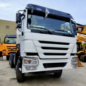 Cabeza Tractora HOWO 371HP de Segunda Mano, Motor Diésel Original, Pocas Horas de Trabajo, para Transporte Logístico de Larga Distancia - Product Image 1