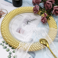 Assiettes en verre transparent doré pour les fêtes de mariage, modèle d'assiettes rondes européennes, avec des motifs simples et modernes.