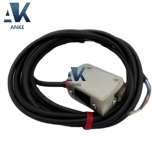 เซ็นเซอร์วัดระยะด้วยเลเซอร์ CMOS แบบครบวงจรคีย์เอ็นซ์ LR-ZH500N ของแท้ - Product Image 1