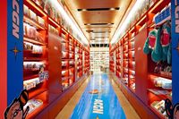 Bibliothèque Moderne Écologique Robuste avec Éclairage LED en Bois pour Librairie