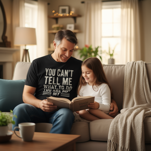 Camiseta del Día del Padre de la parte de su hija, camiseta gráfica de algodón negra para hombre - Product Image 3