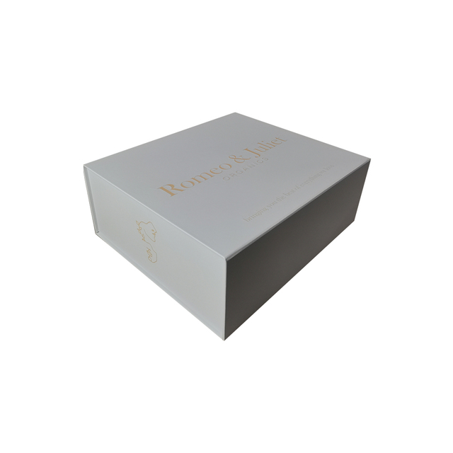 HengXing Magnetic Closure Gift Box Cardboard  White Magnetic Collapsible Gift Paper Box Packaging