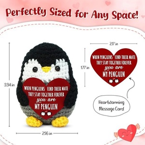Peluche pingouin au crochet, mignonne et émotionnelle, cadeau pingouin positif avec carte <span class=keywords><strong>de</strong></span> citation, ornement <span class=keywords><strong>de</strong></span> bureau amusant, jouet amigurumi tricoté - Product Image 5