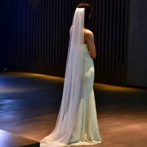 Vente en gros de voiles de mariée ivoire de 2 m de long avec perles et peigne, <span class=keywords><strong>voile</strong></span> de mariée <span class=keywords><strong>pas</strong></span> <span class=keywords><strong>cher</strong></span> à une couche - Product Image 1