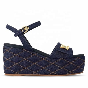 Sandalias de Plataforma Gruesa con Adornos Metálicos para Verano, Zapatos de Tacón Alto para Mujer, Sandalias Modernas de Mezclilla Oscura para Exteriores - Product Image 6