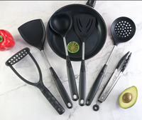 Lot de 7 ustensiles de cuisine avec support de rangement, outils de cuisson multifonctionnels pour la maison, avec boîte personnalisable en couleur
