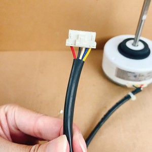 มอเตอร์พัดลมดีซี LG รุ่น RD-310-30-8D-2 แบบ 5 สาย สำหรับอะไหล่เครื่องปรับอากาศ - Product Image 1