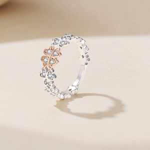 Anillo Plateado en Forma de Mariposa con Circonitas Cúbicas en Pavé de Oro Rosa, Anillo de Eternidad para Mujer, Joyería de Compromiso - Product Image 3