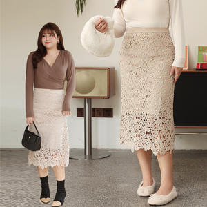 Falda Midi Reversible de Punto con Encaje Runqi, Cintura Natural, Microelasticidad, Color Albaricoque, Falda para Mujer N8493 - Product Image 2