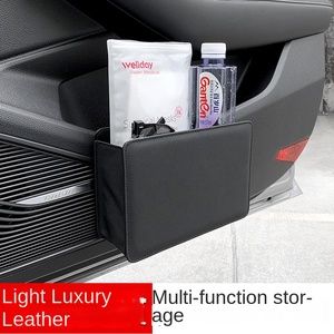 Cubo de basura para coche, caja de almacenamiento plegable para puerta, bolsa de almacenamiento montada en la puerta, accesorios de cuero para el interior del coche - Product Image 3