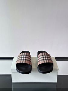 รองเท้าหนังแท้ดีไซน์เนอร์สำหรับผู้ชายสุดหรู ขายส่ง พื้นยางกันลื่น รองรับแรงกระแทก เป็นมิตรกับสิ่งแวดล้อม ซับเหงื่อ เหมาะสำหรับชายหาด - Product Image 3