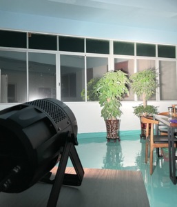 Alta calidad IP65 impermeable LED etapa luz 18PCS RGBW 4 en 1 haz proyector DMX512 Control - Product Image 6