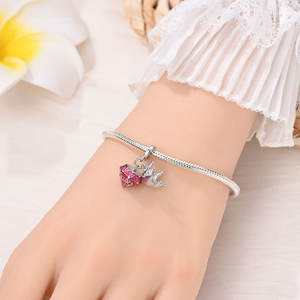 Juego <span class=keywords><strong>de</strong></span> cuentas <span class=keywords><strong>de</strong></span> cobre plateadas con esmalte rosa y circonitas cúbicas con temática <span class=keywords><strong>de</strong></span> <span class=keywords><strong>Barbie</strong></span>, compatibles con pulseras europeas, joyería DIY para mujer - Product Image 3