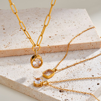 Colliers délicats géométriques ronds et carrés avec breloques en strass plaqués or, bijoux étincelants de qualité supérieure, vente en gros TGXL15359