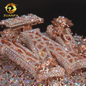 3D Rose Custom Bail Letter Colgantes Baguette Moissanite Iced Out Full Diamonds Letter Nombre inicial Joyería Collar Personal - Product Image 4