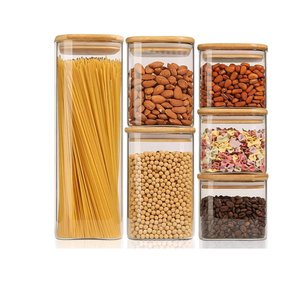 Recipiente Hermético Cuadrado para Almacenamiento de Alimentos, de Vidrio Borosilicato con Tapa de Madera de Acacia, Apto para Congelador, Diseño de Lujo - Product Image 1
