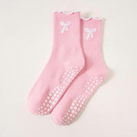Chaussettes antidérapantes en coton pour femmes, avec volants et nœuds, pour le fitness et le trampoline