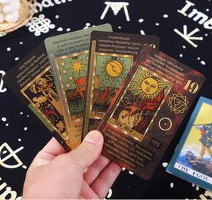 Baraja de Tarot Clásica Rider-Waite con Lámina Dorada, Diseño Artístico Completo y Colorido con Patrón Solar en la Parte Posterior - Product Image 4