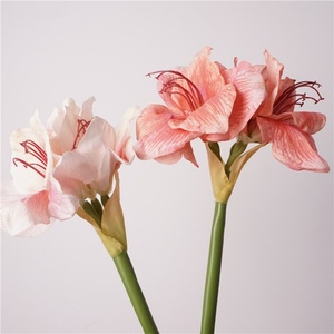 Haute qualité artificielle <span class=keywords><strong>Amaryllis</strong></span> ampoules <span class=keywords><strong>fleur</strong></span> blanc rose 3 têtes soie tissu <span class=keywords><strong>fleur</strong></span> artificielle pour la décoration de mariage à la maison - Product Image 4