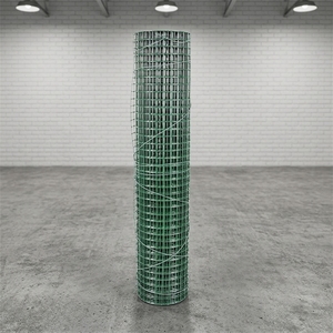 Malla de Alambre Soldada Recubierta de PVC Verde Oscuro/Verde Pasto de 1/2'' (0.6mm/0.7mm) de Venta Caliente para Construcción y Aviarios - Product Image 1
