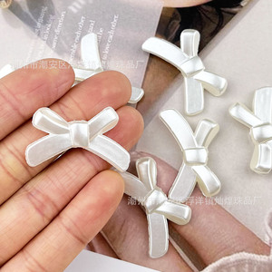 ริบบิ้นผูกโบว์สีขาวมุกอะคริลิค DIY อุปกรณ์ตกแต่งเครื่องประดับสำหรับเคสโทรศัพท์ สายคล้องลูกปัดแบบเจาะรู - Product Image 1