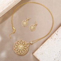 Parure de bijoux ethniques bohèmes pour femme : Collier pendentif tournesol perlé couleur or, médaillon ajouré, longue chaîne et boucles d'oreilles, idéal pour mariée