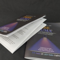 Brochures personnalisées à reliure piquée, catalogues promotionnels d'entreprise, impression couleur intégrale