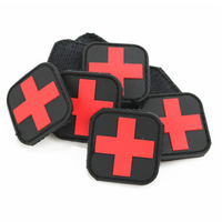 Écusson tactique extérieur en PVC pour vêtements, avec fixation auto-agrippante, pour secours médical, Croix-Rouge, et aide en cas d'urgence, pour chapeau