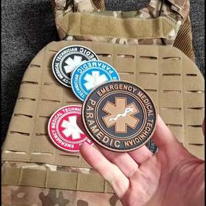 カスタムグローインダーク3Dソフトロゴ3D戦術バッジフックループ制服<span class=keywords><strong>Morale</strong></span> Skull Medic医療用PVCパッチ帽子ゴム用PVC - Product Image 5