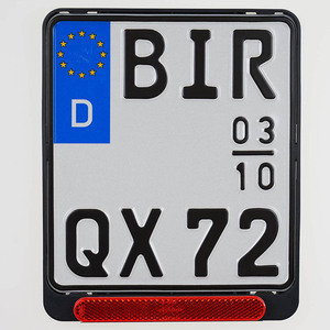 Cadre de plaque d'immatriculation de <span class=keywords><strong>moto</strong></span> noir en plastique sublimation personnalisé de haute qualité pour la taille standard de l'UE - Product Image 2