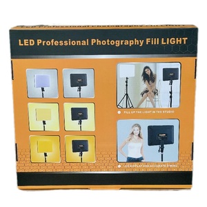 Lampe de photographie professionnelle 14 pouces RA80 2700-7000K avec télécommande, alimentation AC/DC, grand panneau lumineux pour studio, maquillage et <span class=keywords><strong>TikTok</strong></span> (vente en gros) - Product Image 3