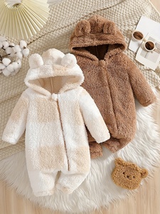 Abbigliamento per Bambine Autunno-Inverno, Graziosa <span class=keywords><strong>Tuta</strong></span> con Cappuccio e Orecchie Tridimensionali, Tinta Unita, 100% Poliestere Morbido - Product Image 1