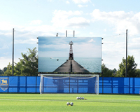 Grand écran LED extérieur P3 haute résolution avec protection IP65 pour affichage graphique de stades et de magasins de détail