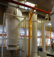Systèmes manuels automatiques de ligne de peinture de revêtement en poudre Prétraitement par pulvérisation d'immersion DTG avec moteur d'étuve de séchage de durcissement comme composant central