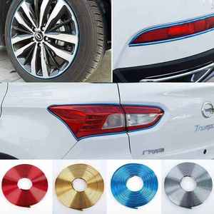 Striscia Decorativa per Paraurti Auto 8 Metri, Anello Rosso per Mozzo Ruota, Modanatura Protettiva per Bordo, Accessori Esterni per Styling Auto - Product Image 2