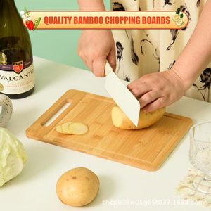 Planche à découper en bambou rectangulaire, couleur bois naturel, avec poignée, pour la cuisine, bloc à découper fruits et légumes, plateau en bois massif - Product Image 4