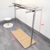 Fabricante de Exhibidores de Ropa Produce Exhibidores de Acero Inoxidable de Pie para Centros Comerciales y Tiendas de Ropa