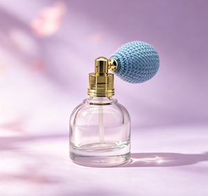 Botella de perfume portátil de vidrio de 10 ml, atomizador retro con forma de bombilla, botella de aroma para coche, para envasado de cosméticos - Product Image 4