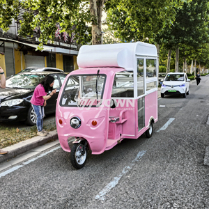 Camion de cuisine mobile électrique rose à trois roues avec cabine fermée et fenêtre de service - Product Image 4