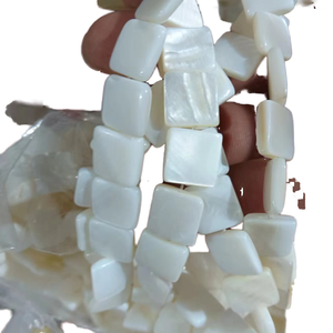 Cuentas Cuadradas de Concha Blanca Natural y Coral de 10 mm, Hilo de 38 cm, 38 Piezas de Cuentas Sueltas para Hacer Joyas - Product Image 2