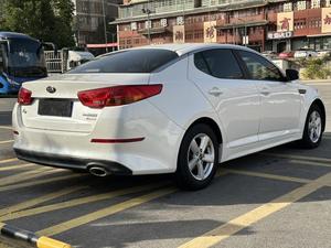 Kia K5 1.5T Turbo essence neuve de marque chinoise 2015, berline 5 portes, 2023 2024 2025, voiture d'occasion - Product Image 5