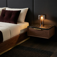 Meubles de chambre d'hôtel de luxe : Lit plateforme rembourré en velours avec cadre en bois de noyer pour hôtels et auberges