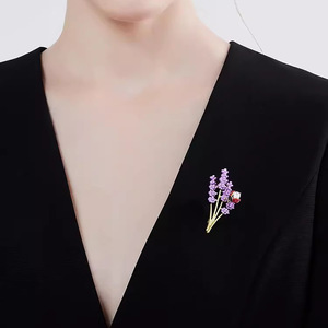 <span class=keywords><strong>Coccinella</strong></span> a sette macchie da <span class=keywords><strong>donna</strong></span> gioielli da regalo in metallo smaltato viola color lavanda e spille spille da spilla per abiti - Product Image 3