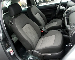 Venta al Por Mayor Volkswagen Beetle Usado 2010-2013 Hatchback a Gasolina, Vehículo <span class=keywords><strong>de</strong></span> <span class=keywords><strong>Segunda</strong></span> <span class=keywords><strong>Mano</strong></span> con Tracción Delantera y Transmisión Automática, a Buen Precio - Product Image 5